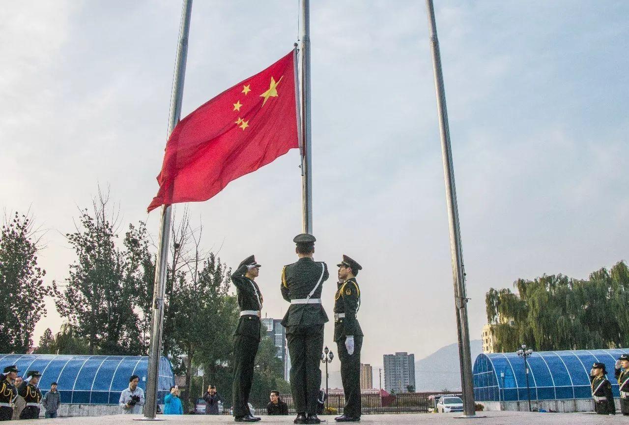 <h1>了解抖腿是学霸还是学渣,探索知识星球平台</h1>