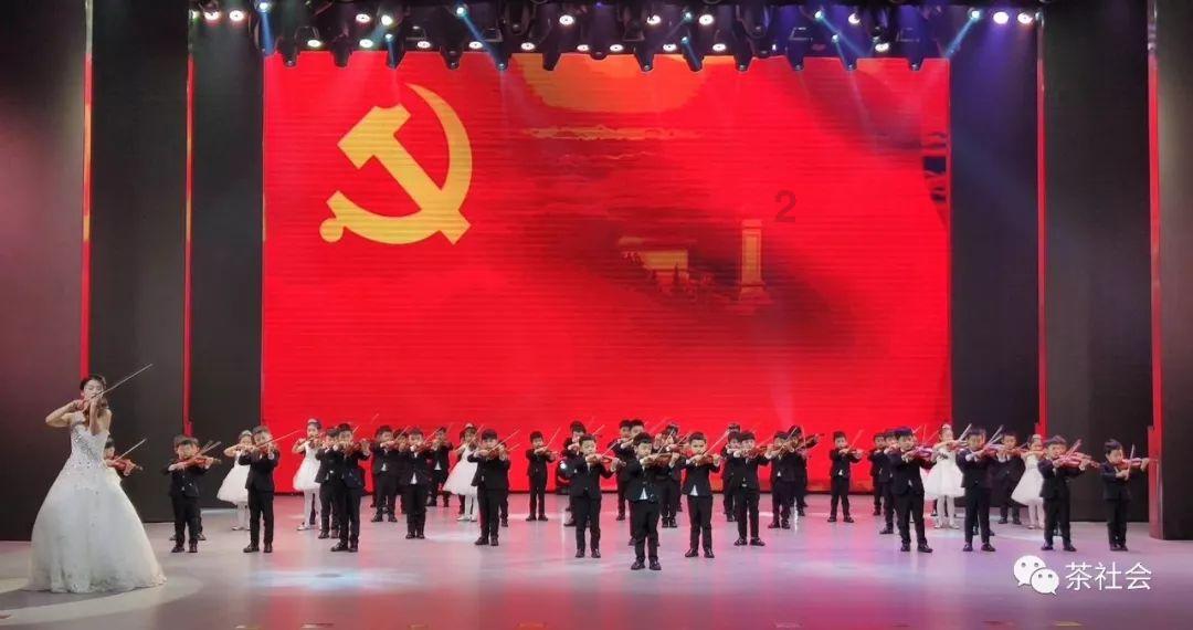 芭比的时尚新娘装